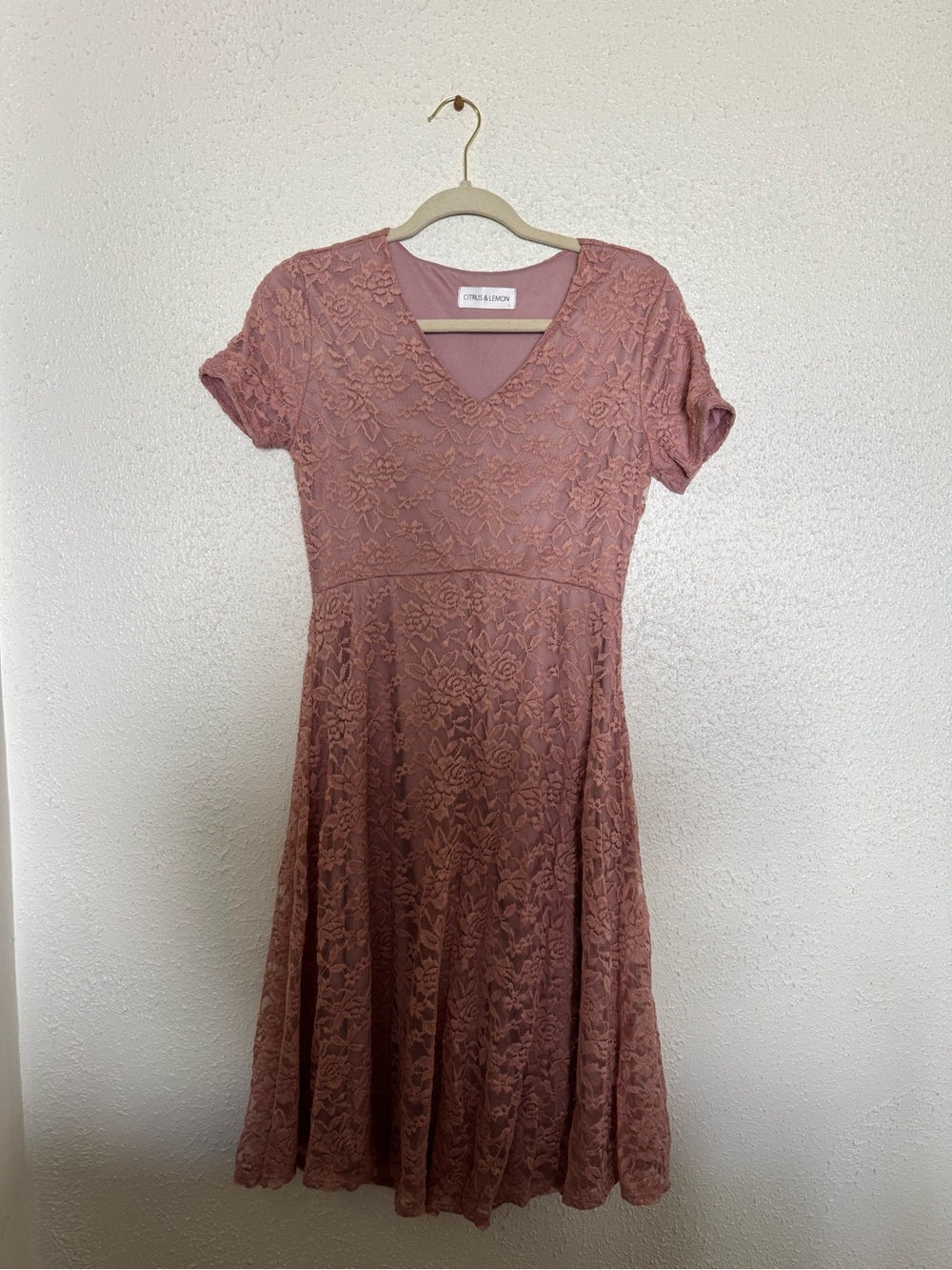 Lace V-Neck Midi Dress in Dusty Rose